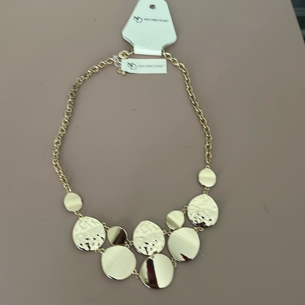 Gold tone necklace